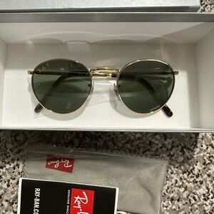 Ray-Ban Gold Frame Sunglasses with Green Lenses
